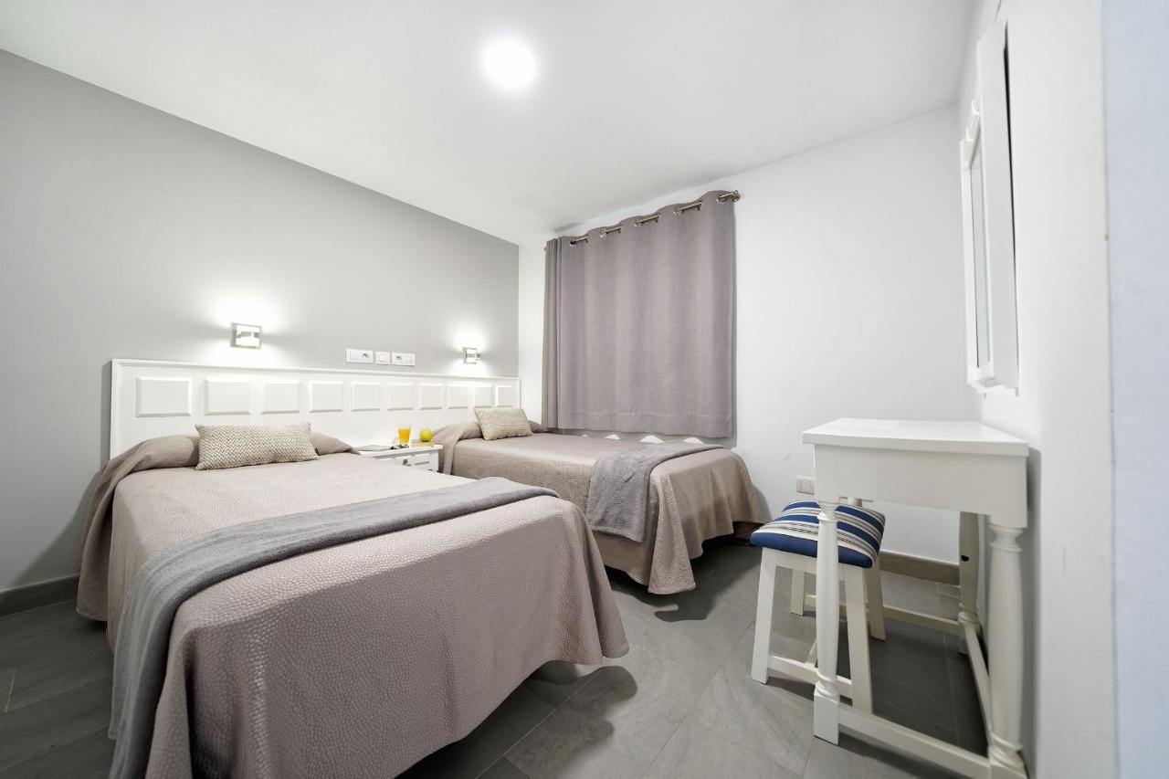 Apartamentos Los Papagayos San Agustín 外观 照片